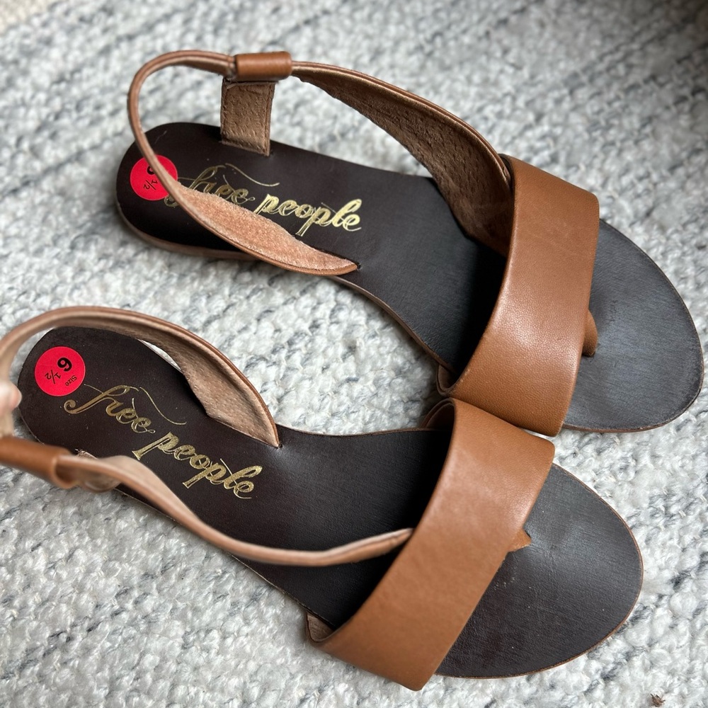 Free People Cognac Strappy Women’s Sandals - Picture 9 of 11